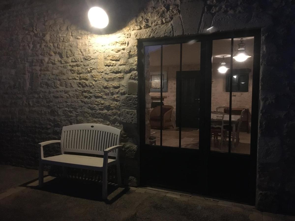 Le Chai & L'Ecurie - Gites De Charme Entre Plages Et Coeur De Village Долю-д'Олерон Экстерьер фото